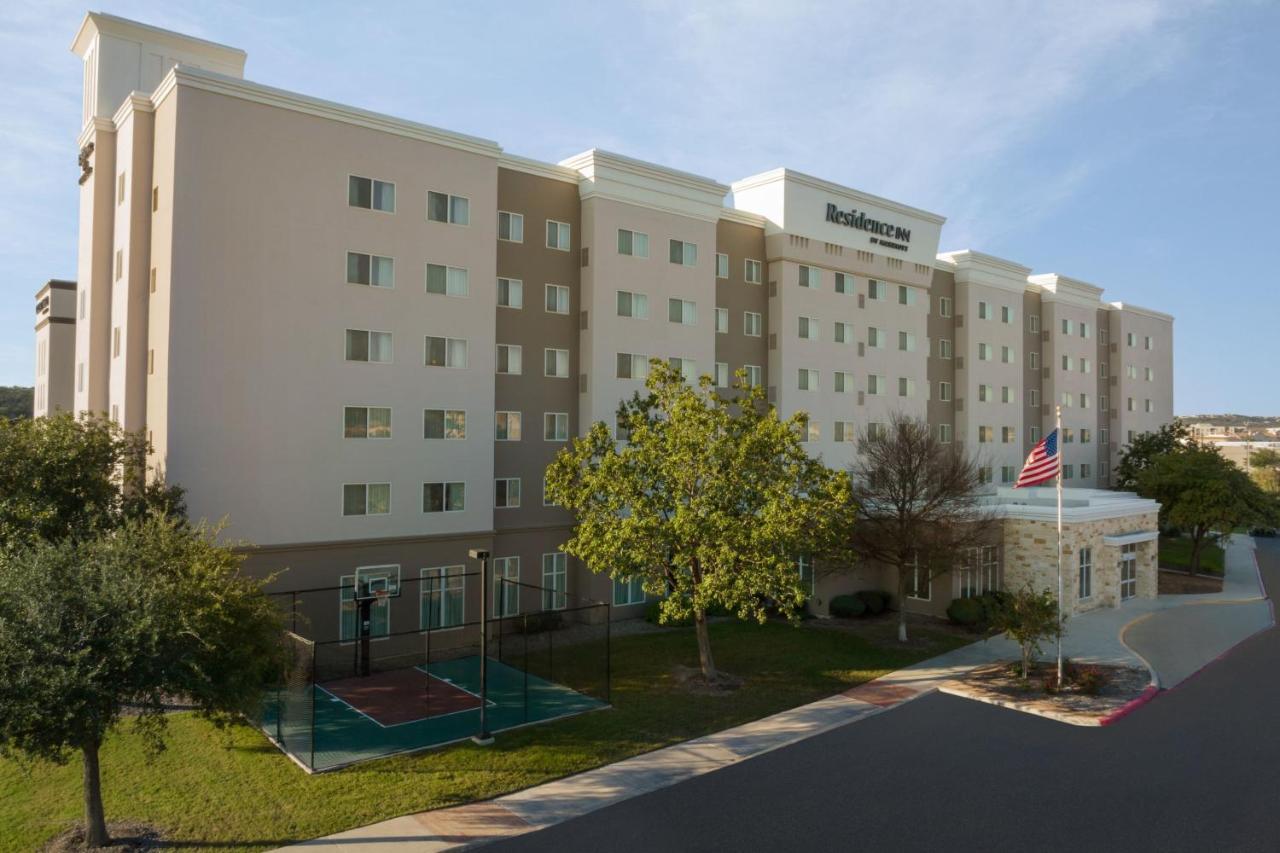 Residence Inn By Marriott San Antonio Six Flags At The Rim Extérieur photo